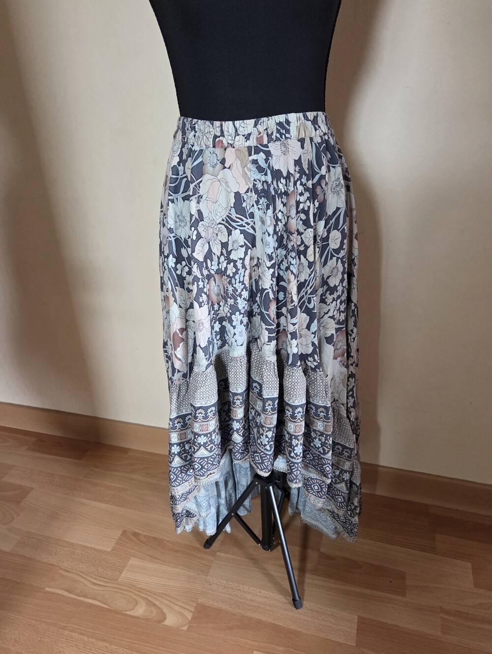 Spell Amethyst Nightfall Castaway Floral High-Low Maxi Skirt Boho Festival Small - Picture 5 of 12